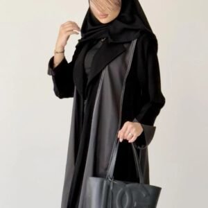 "A73-عباية بتقسيمات طولية انيقة "